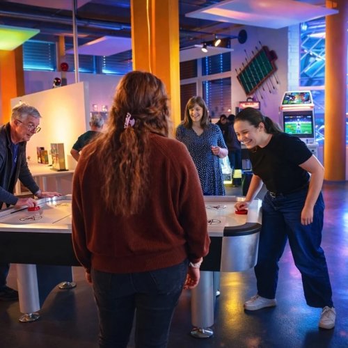 GameScore Interaktives Spielemuseum - Spielen ausdrücklich erlaubt!