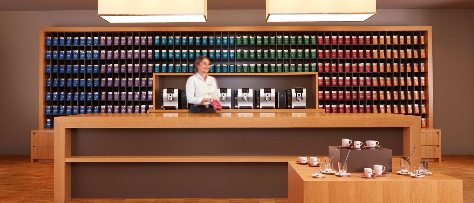 Kaffeeladen im Besucherzentrum JURA World of Coffee